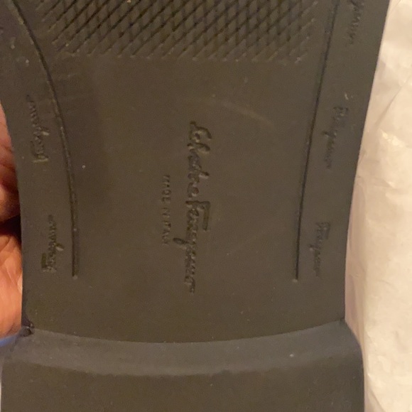 Salvatore Ferragamo signature women’s loafers - Picture 8 of 12